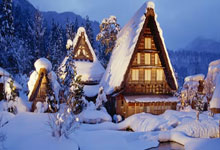 利物浦主场轻取对手，领跑英超